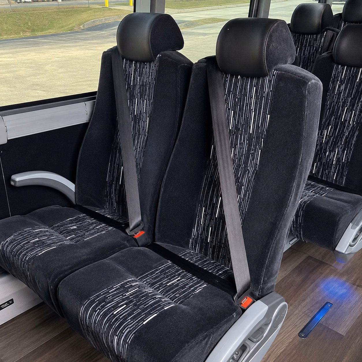 charter buses to liberty science center and newark museums from perth amboy