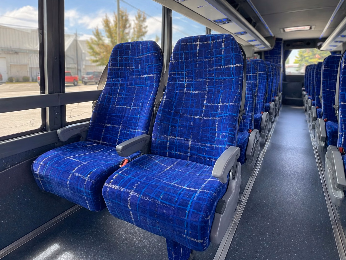 college and high school sports team bus rentals in perth amboy