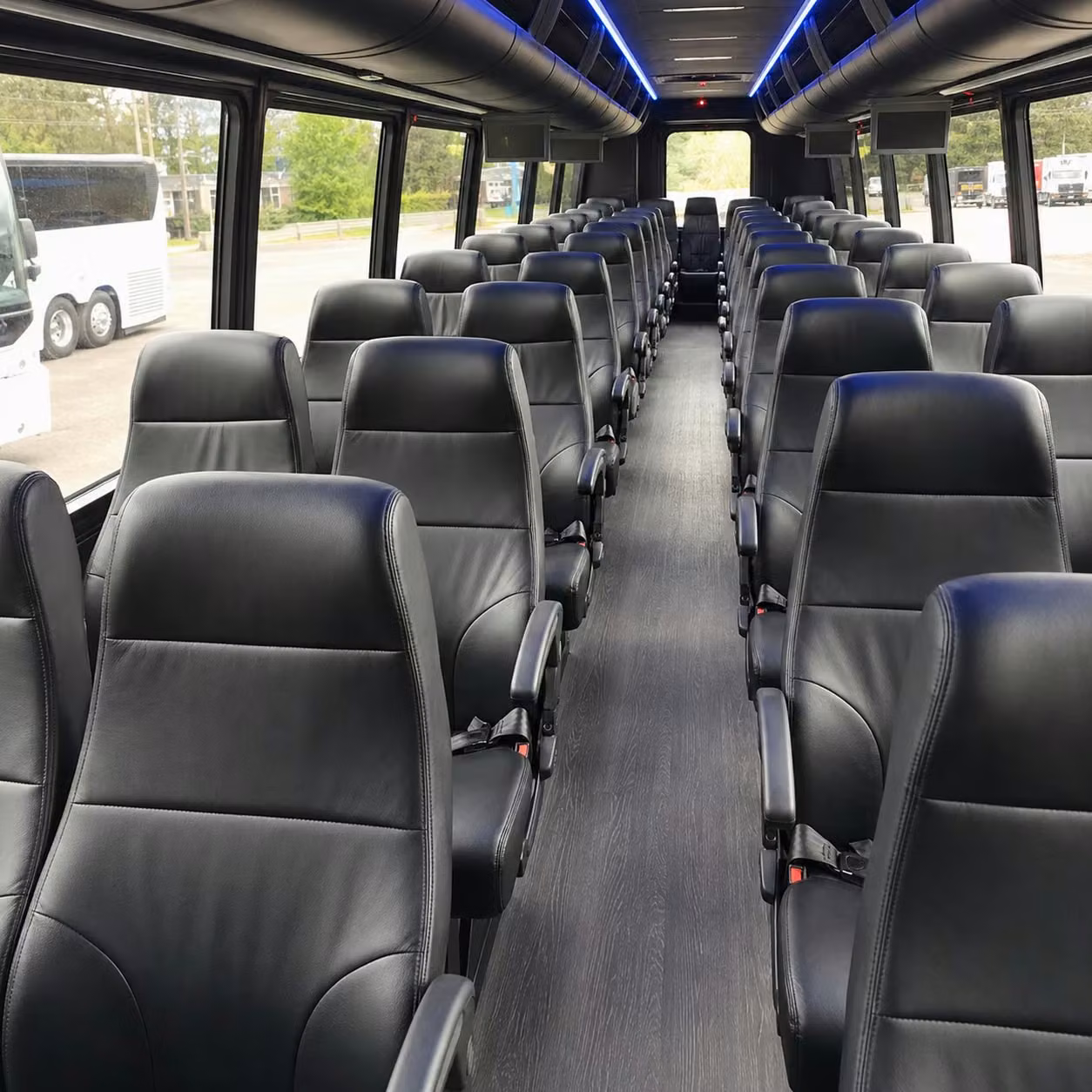 minibus rentals for perth amboy prom groups who want comfort without the crowd
