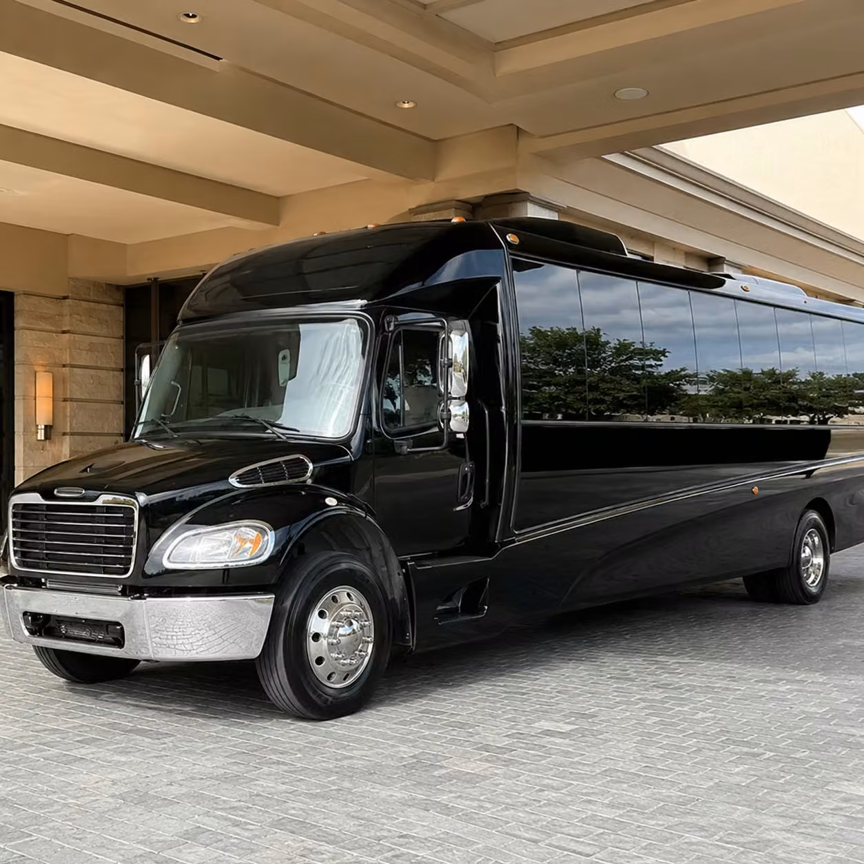 perth amboy 15 passenger minibus rental