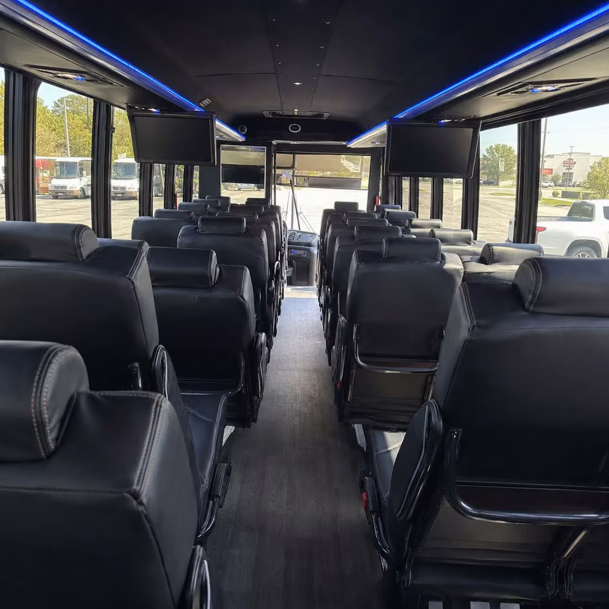 perth amboy 35 passenger minibus rental