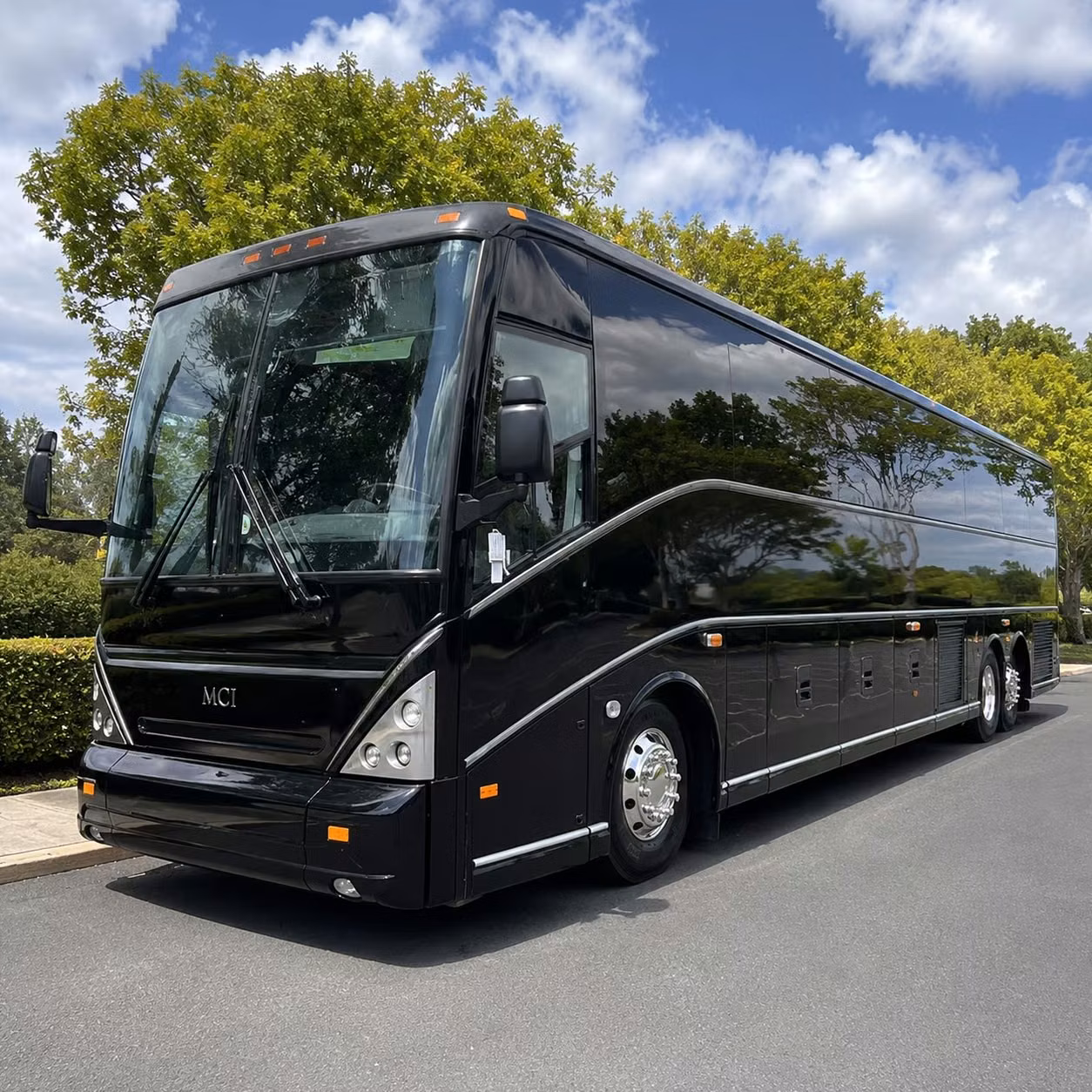 prudential center and newark concert shuttles from perth amboy